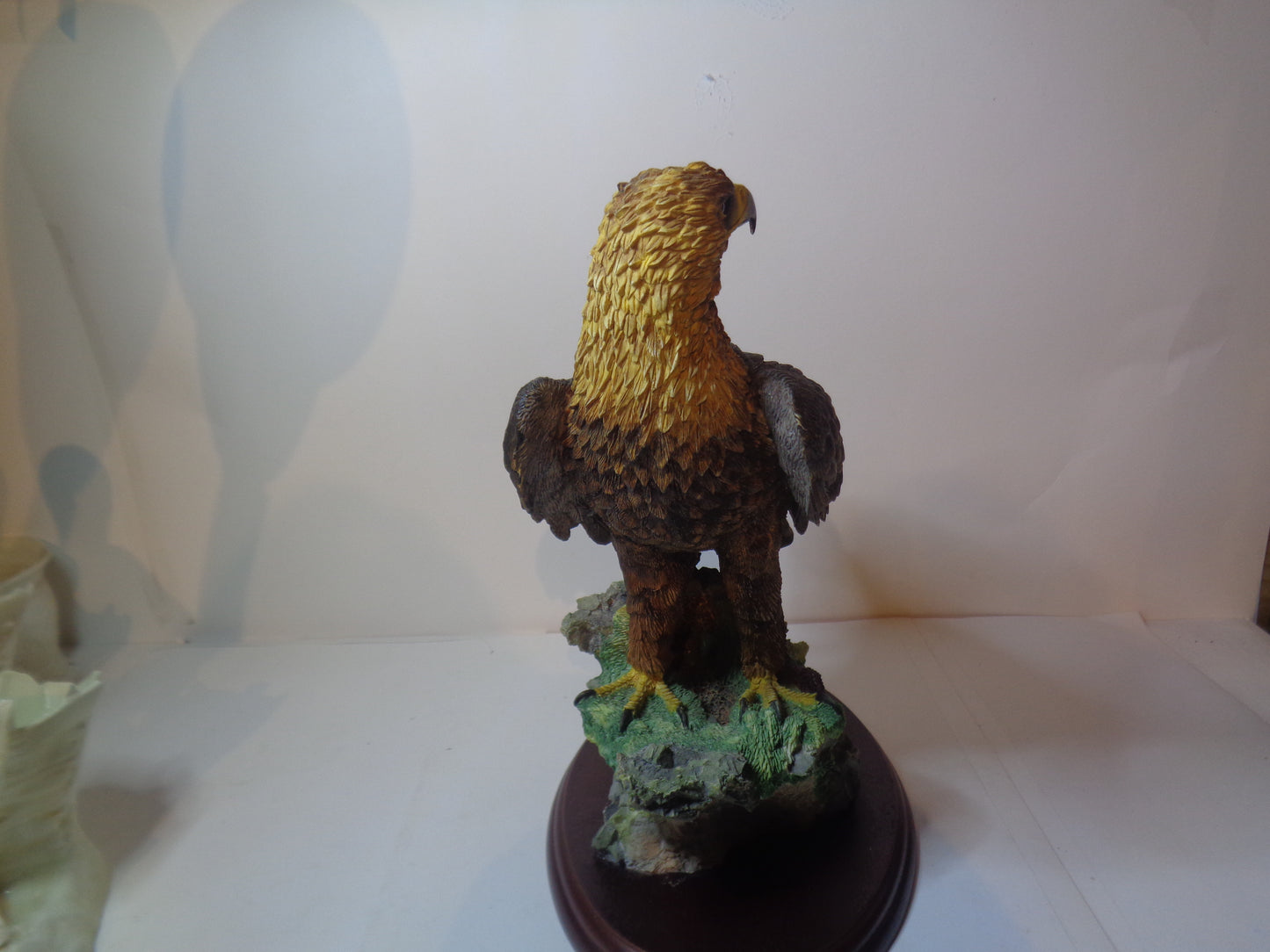 Border Fine Arts Golden Eagle Style Two A0658