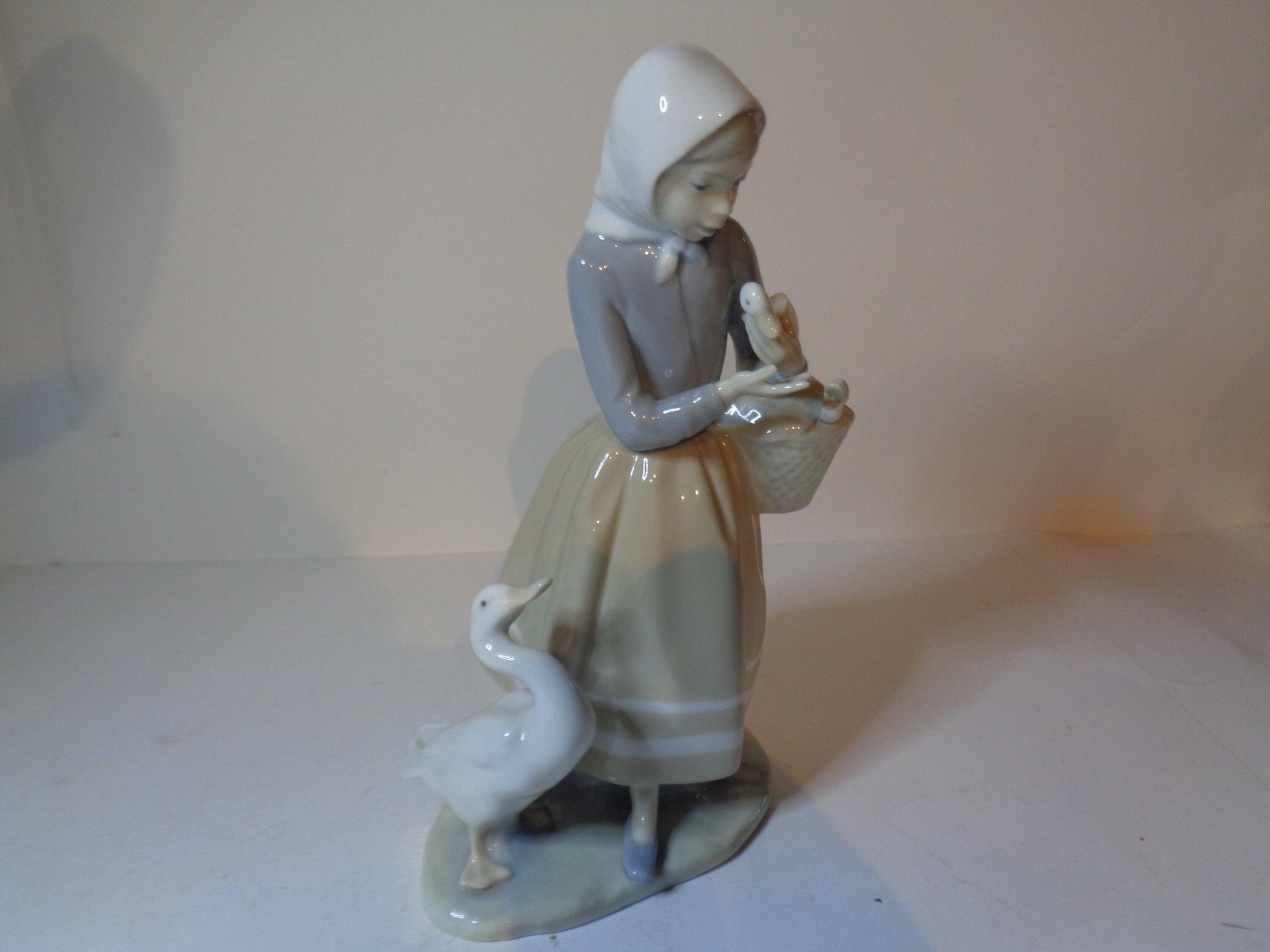 LLadro Shepherdess with Ducks number 4568 Issued 1969