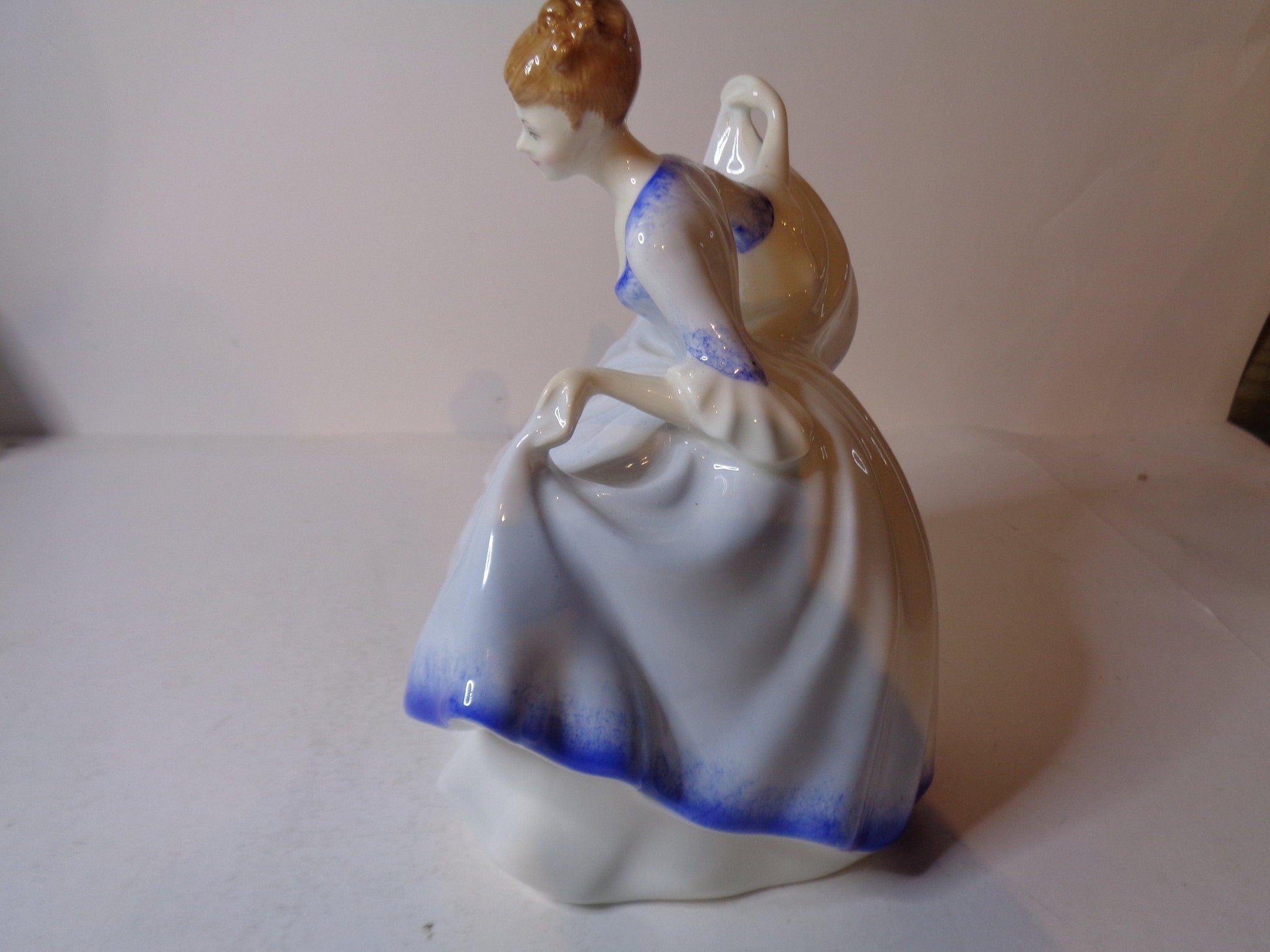 Royal Doulton Pamela HN 3223