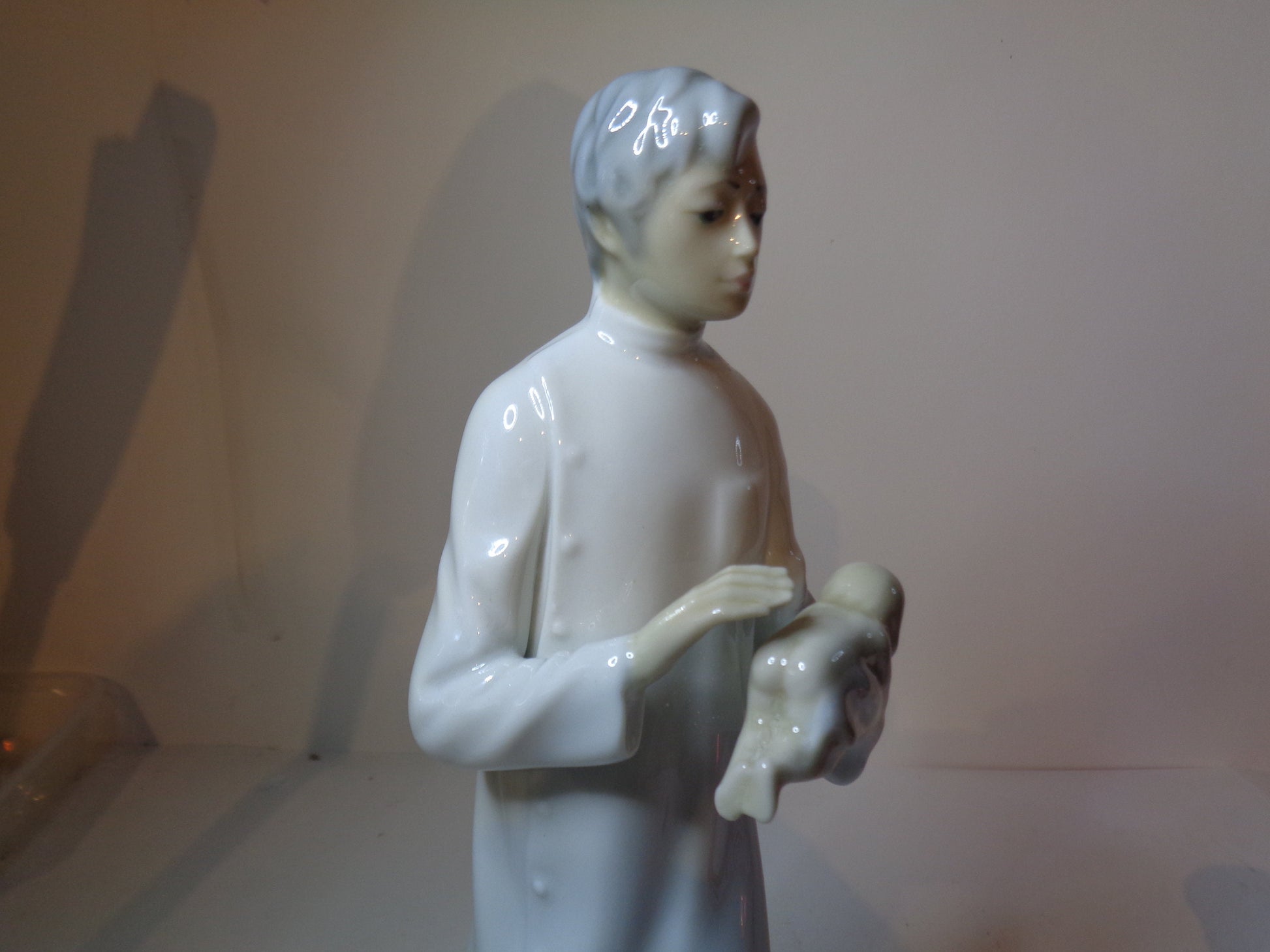 The Midwife by Casades Porcelain Spain