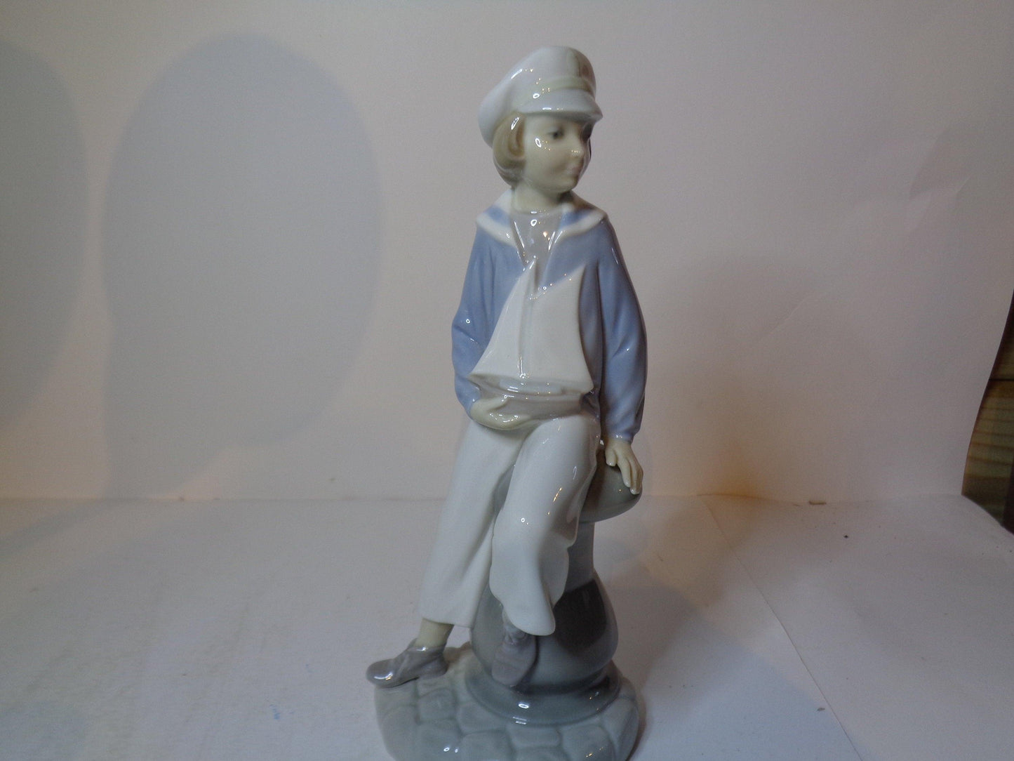 LLadro Boy with Yacht number 4810 Issued 1972