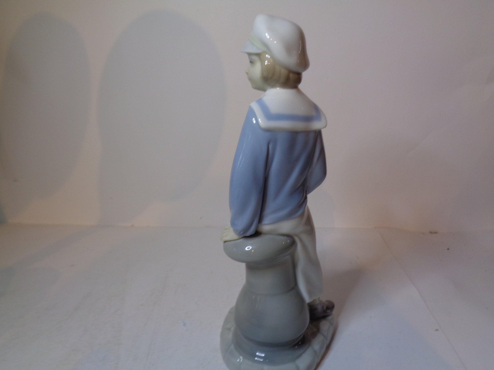 LLadro Boy with Yacht number 4810 Issued 1972