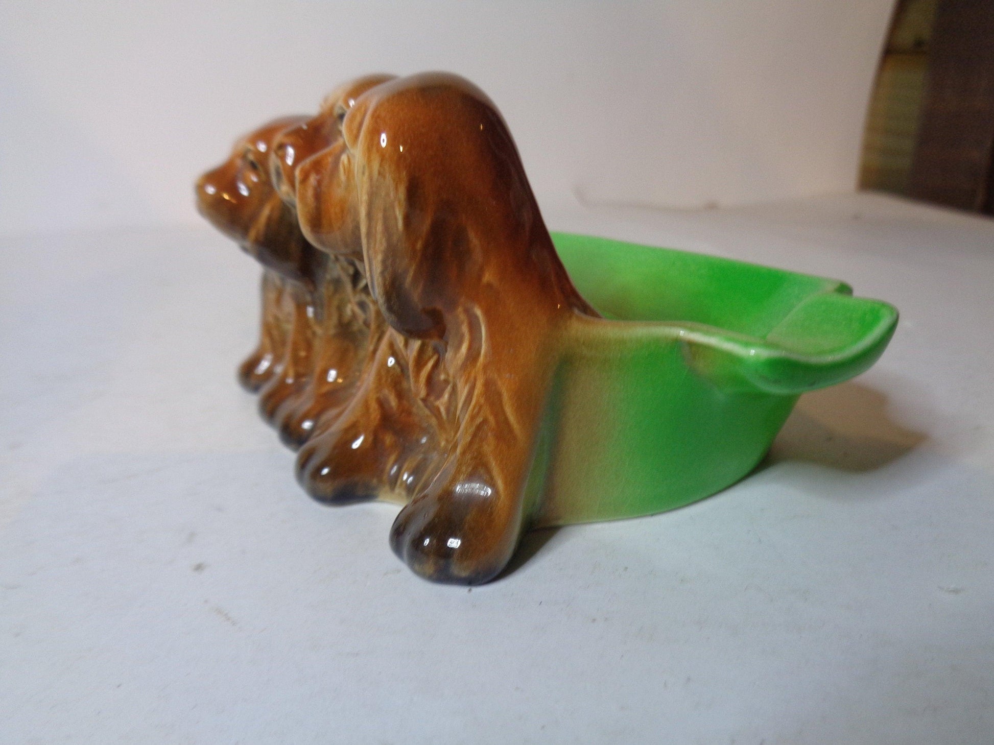 Beswick Vintage 3 dogs Ashtray/ penrest / Trinket tray