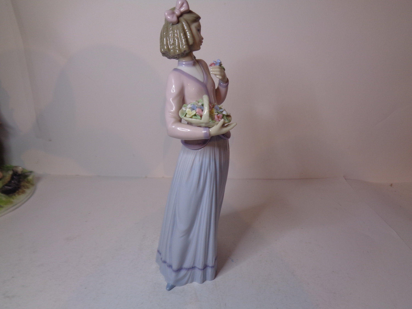 LLadro Innocence in Bloom Society Piece 1996 Number 7644