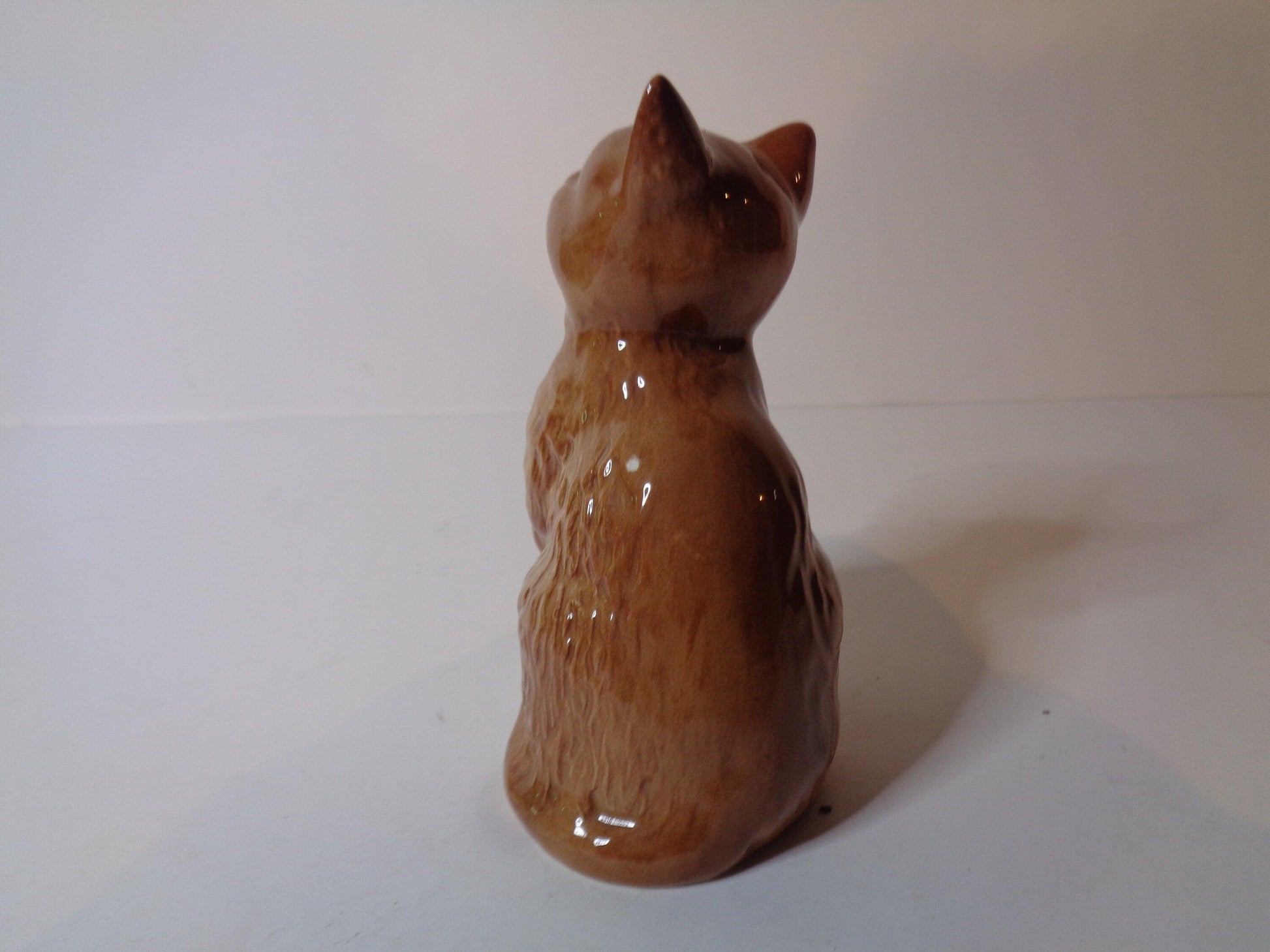 Beswick Seated Ginger Persian Kitten number 1886