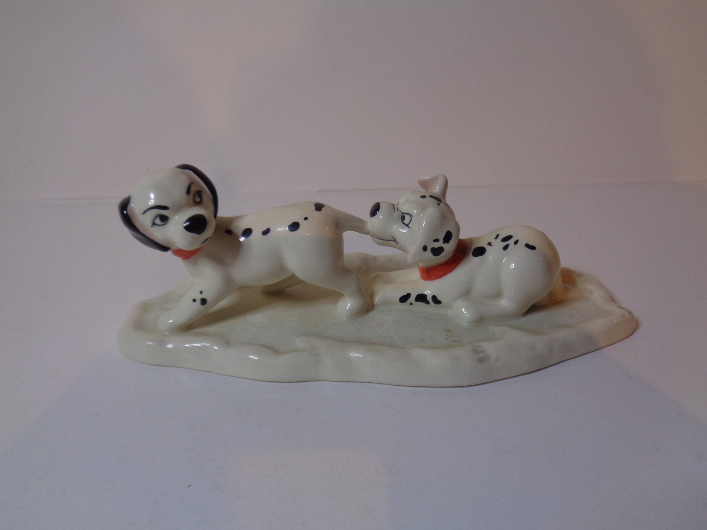 Royal Doulton Disney's 101 Dalmations "Lucky and Freckles on Ice" No DM10