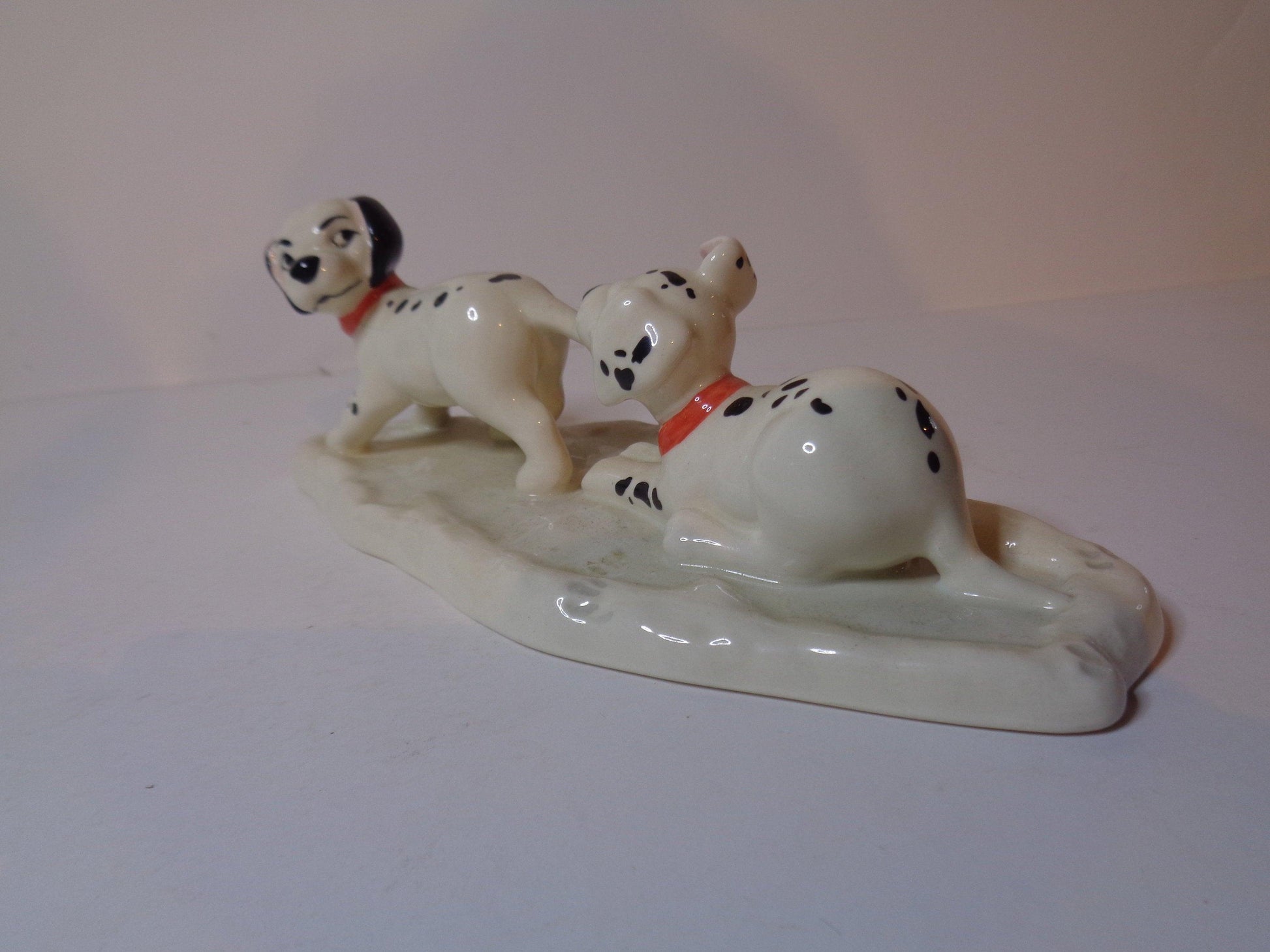 Royal Doulton Disney's 101 Dalmations "Lucky and Freckles on Ice" No DM10