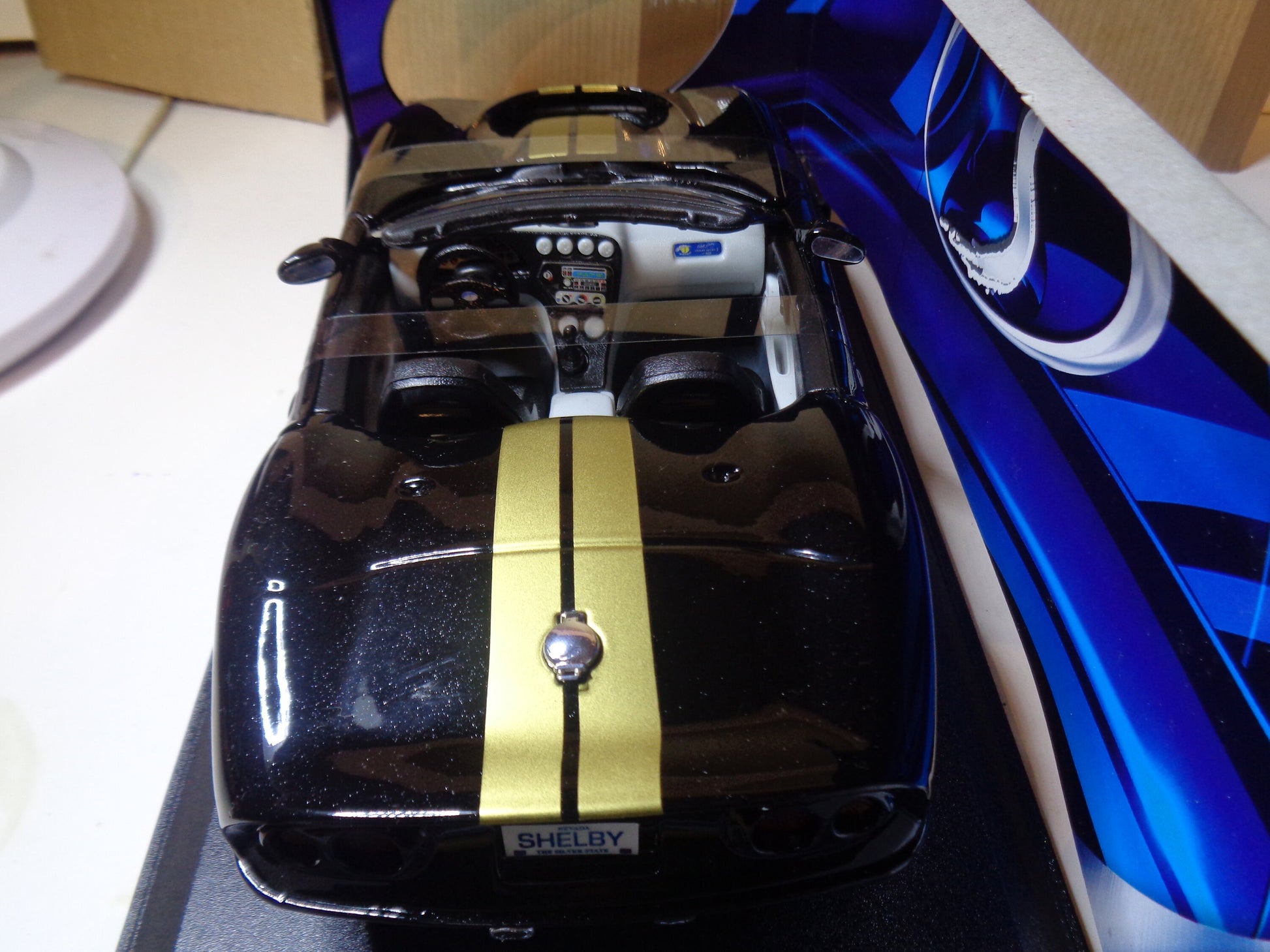 Maisto Special Edition 1/18 Diecast model Shelby Series 1