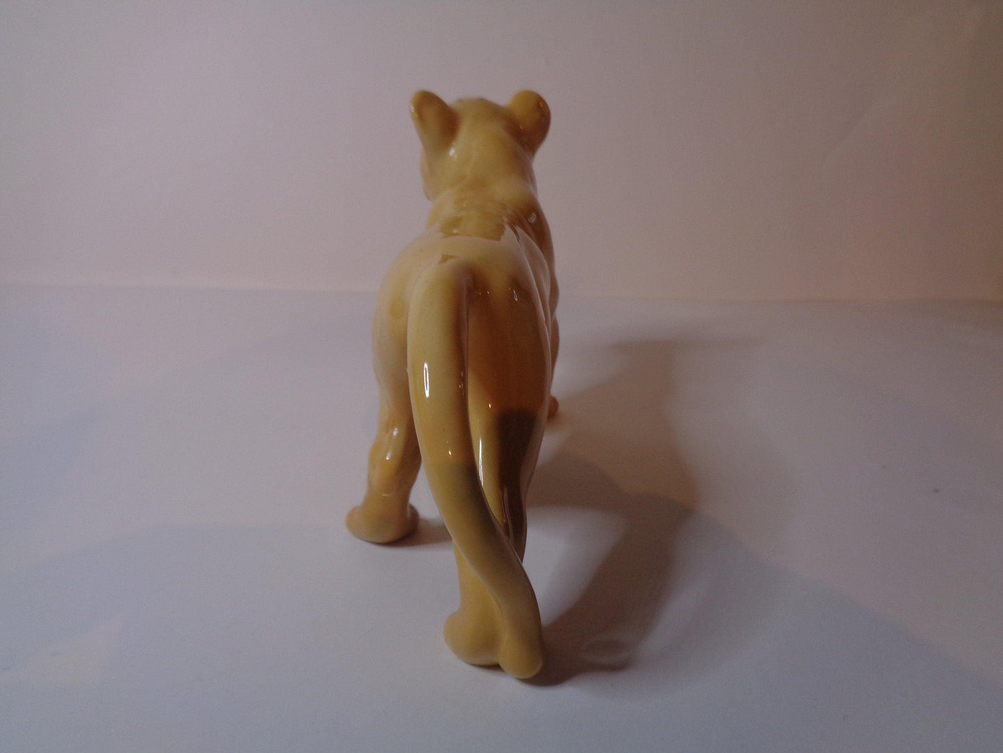 Beswick Lion Cub - Facing Left No 2098