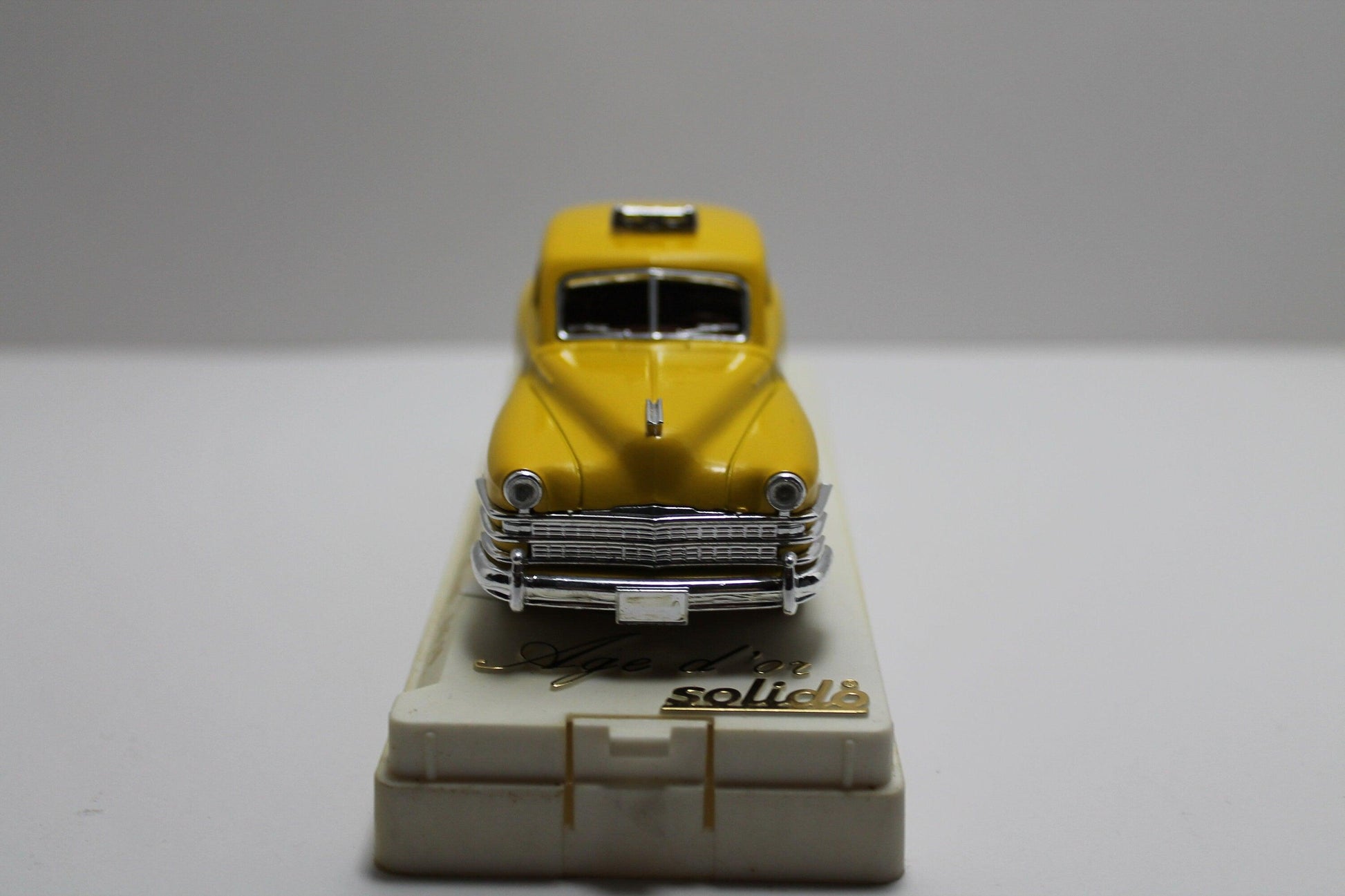 Solido 1/43 Chrysler Windsor Taxi No 4514