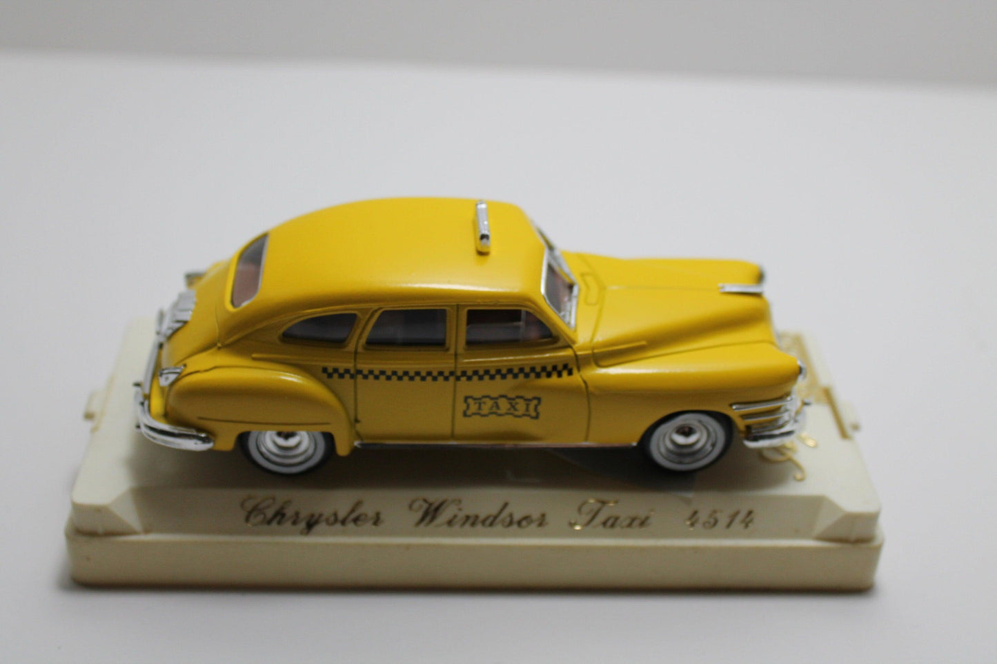 Solido 1/43 Chrysler Windsor Taxi No 4514