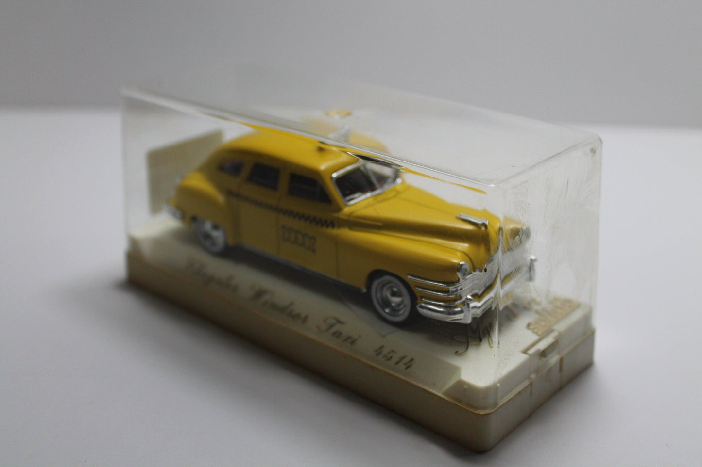 Solido 1/43 Chrysler Windsor Taxi No 4514