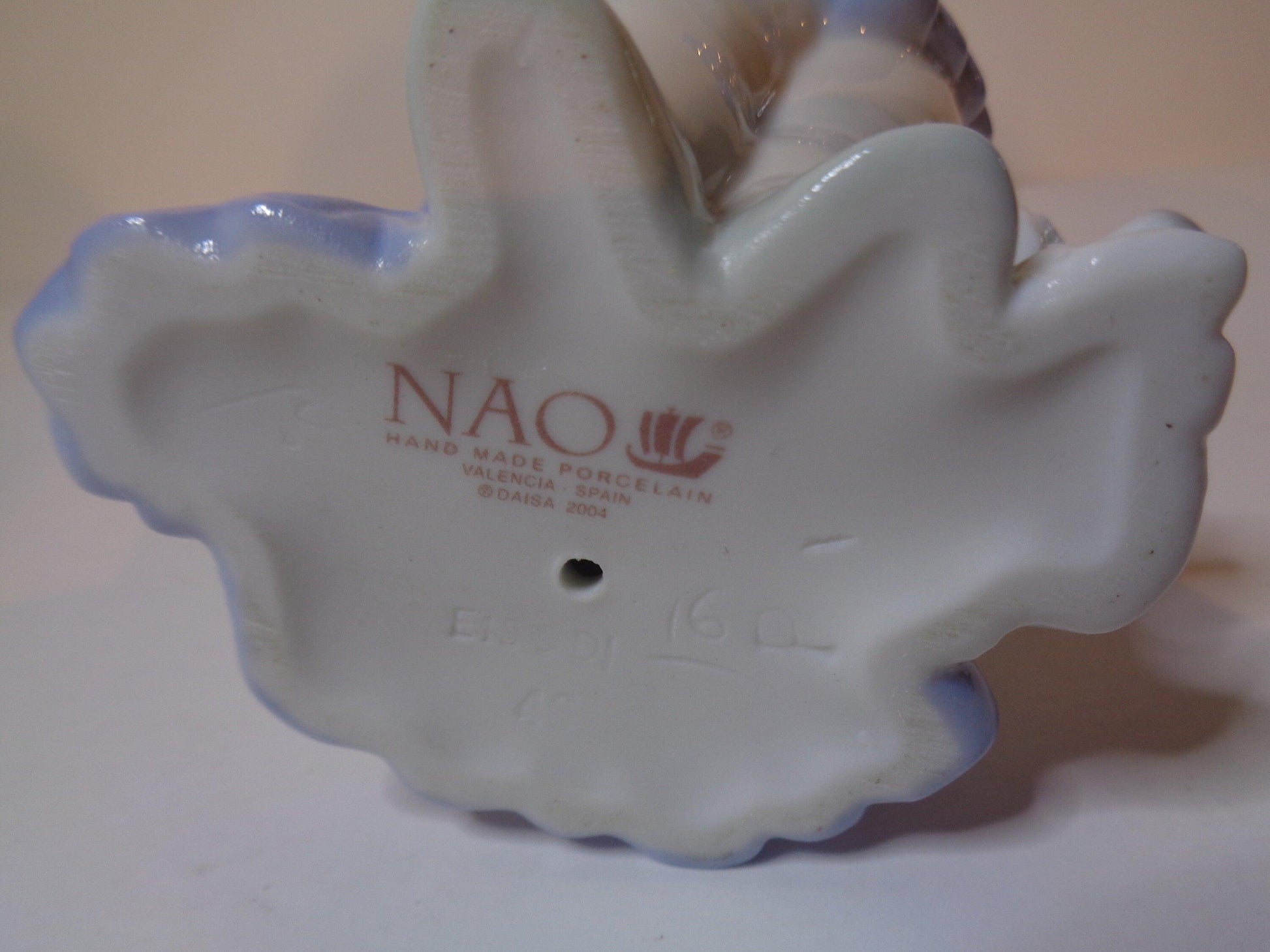 NAO by Lladro Grand Finale No 6735