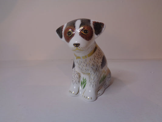 Royal Crown Derby Sitting Puppy Gold Stopper