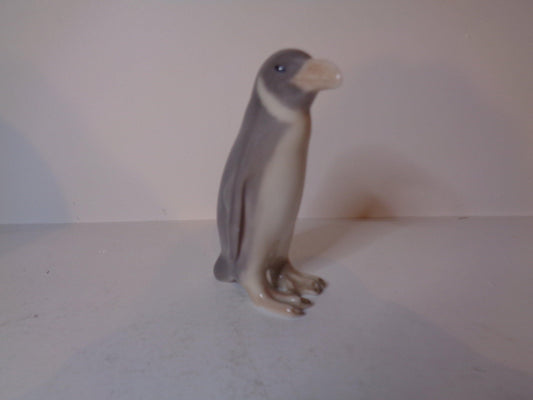 Royal Copenhagen Single Penguin no 1283