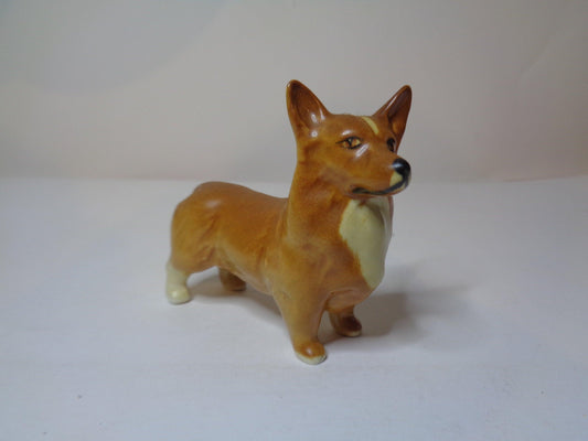 Beswick Corgi small No 1736