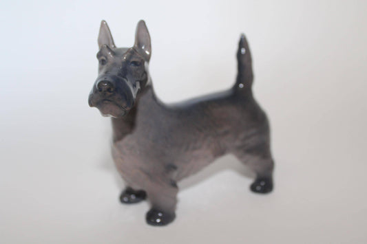 Royal Copenhagen Scottie Standing No 3161