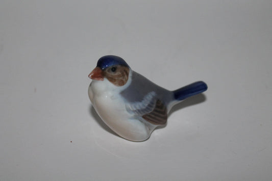 Royal Copenhagen Finch No 1040