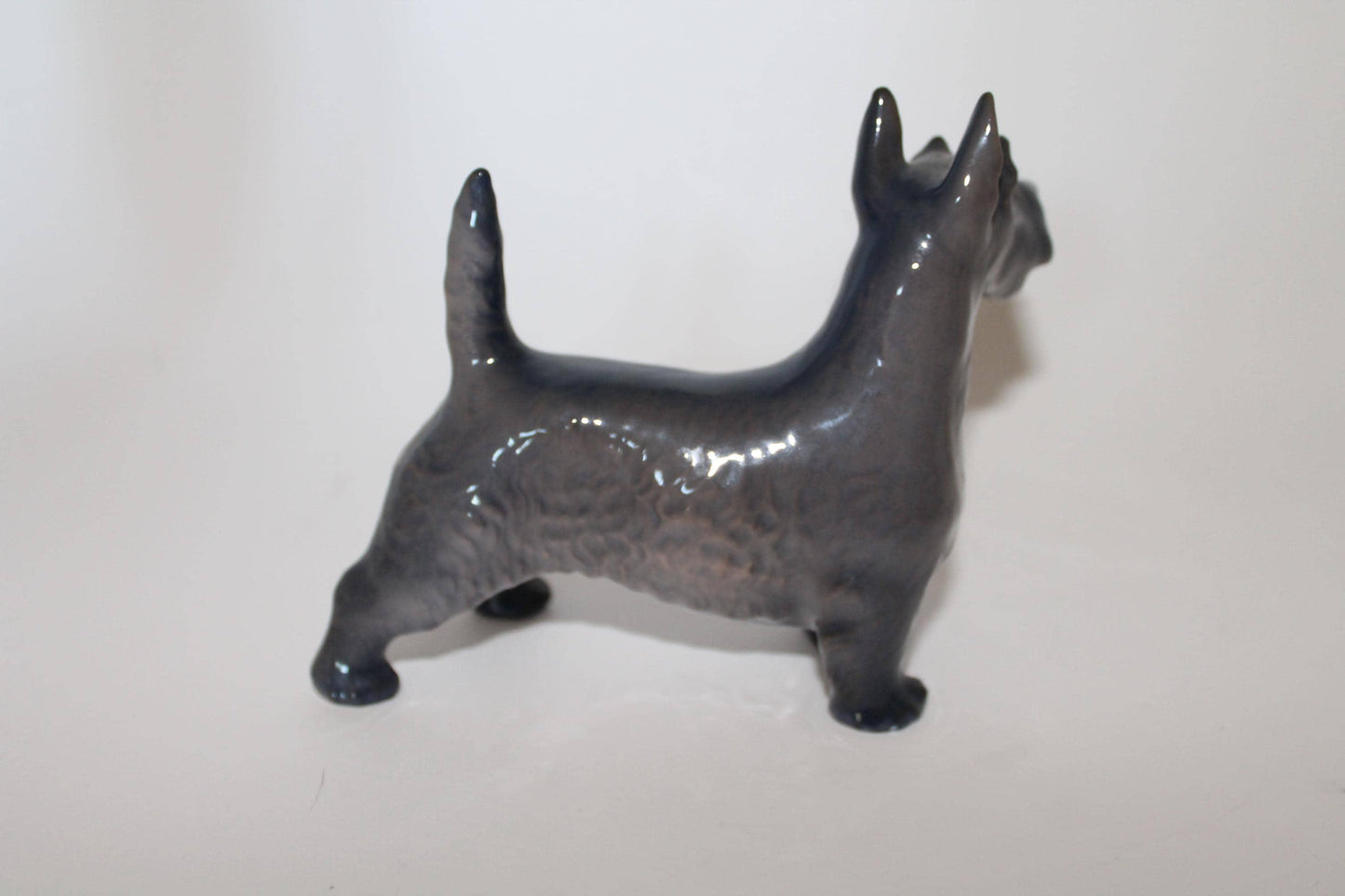 Royal Copenhagen Scottie Standing No 3161