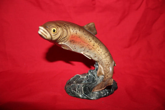 Beswick Trout No. 1032