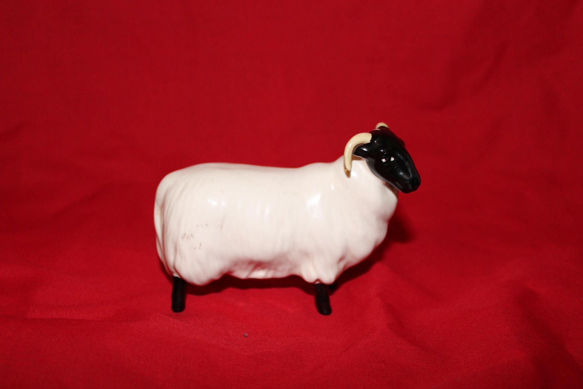 Beswick Black Faced Sheep No. 1765