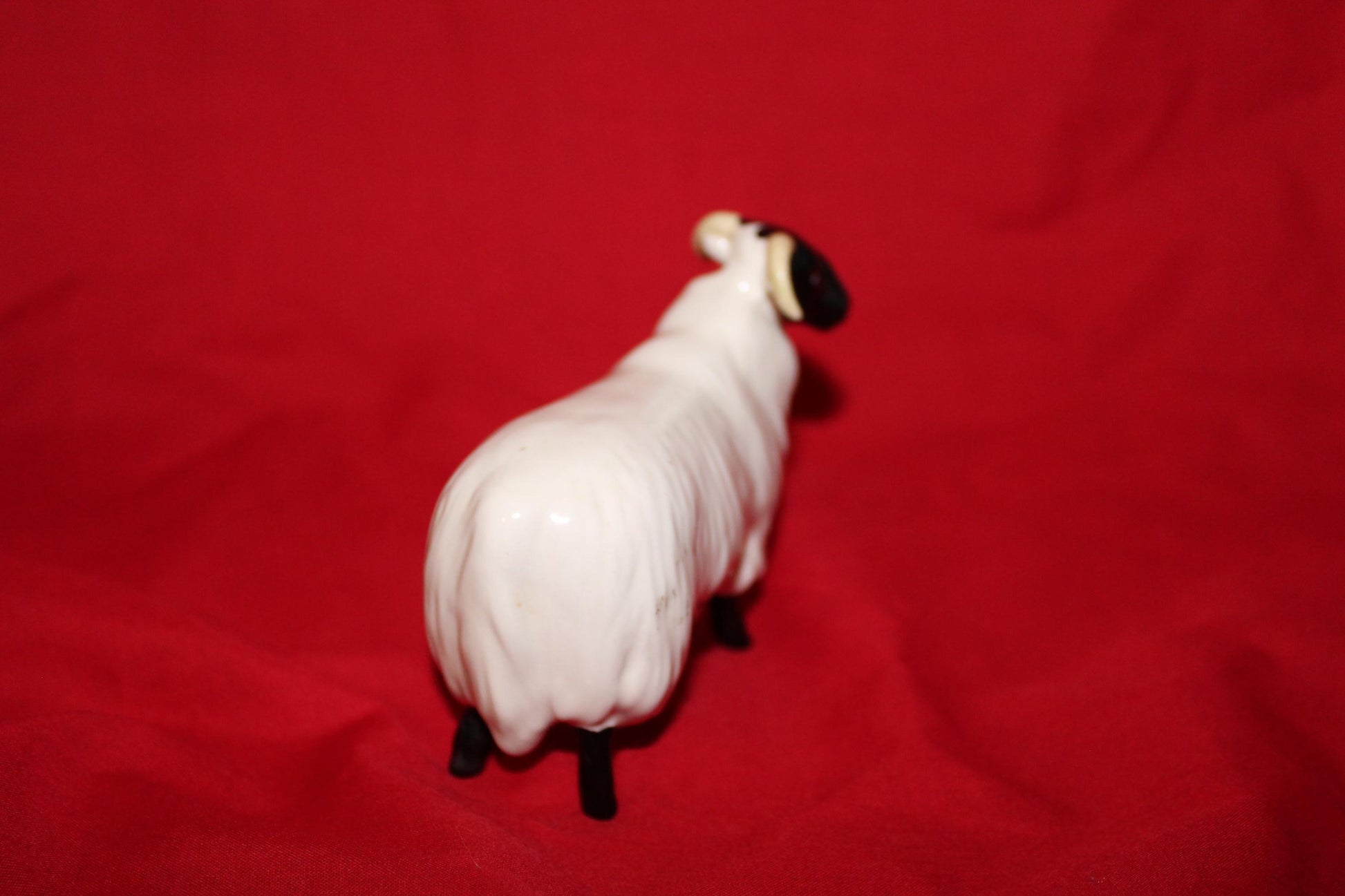 Beswick Black Faced Sheep No. 1765