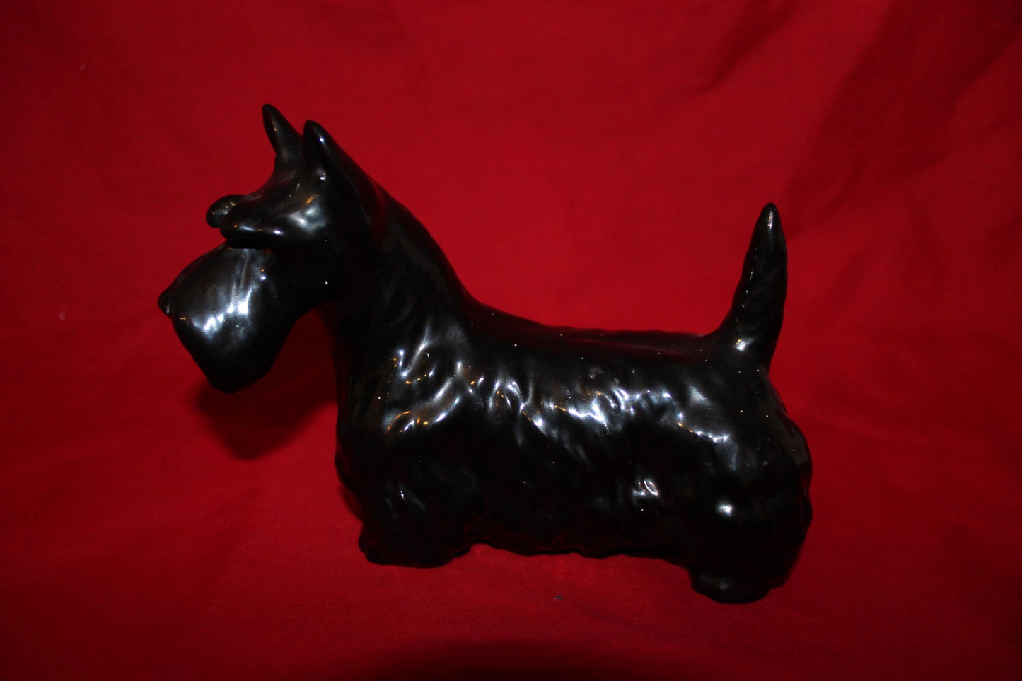 Beswick Scottish Terrier - Standing No. 3382