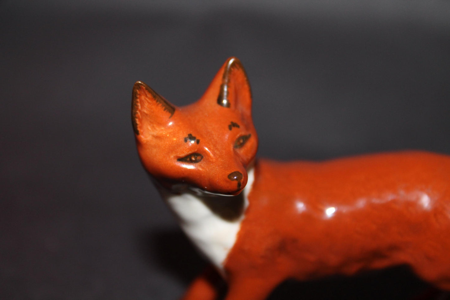 Beswick Fox - Standing No. 1440