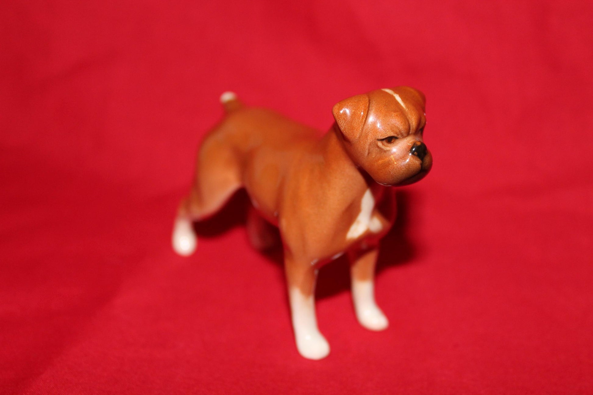 Beswick Boxer - Small No. 1852