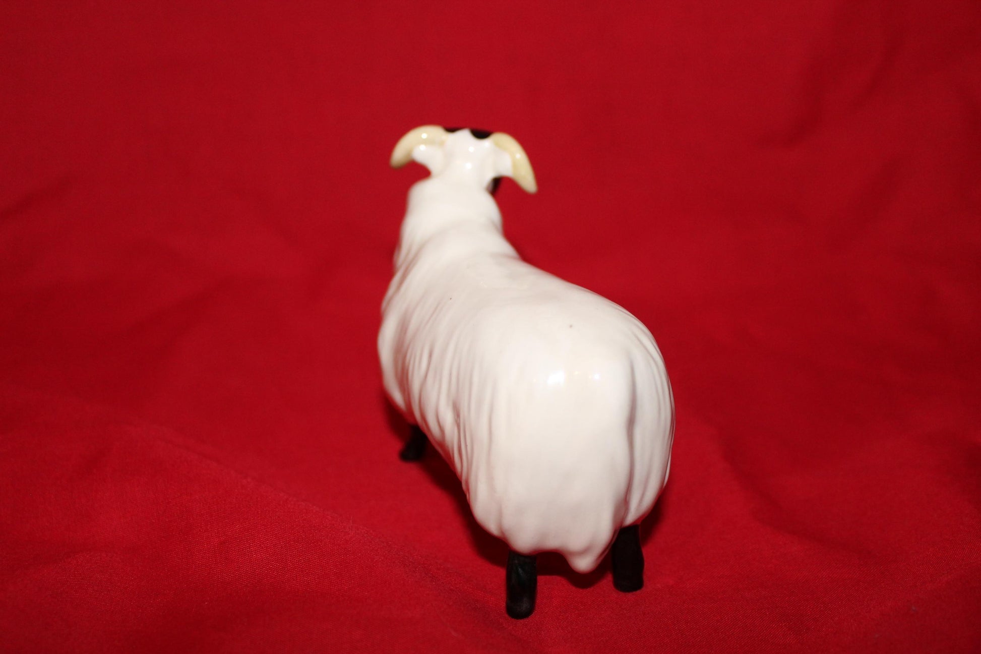 Beswick Black Faced Sheep No. 1765