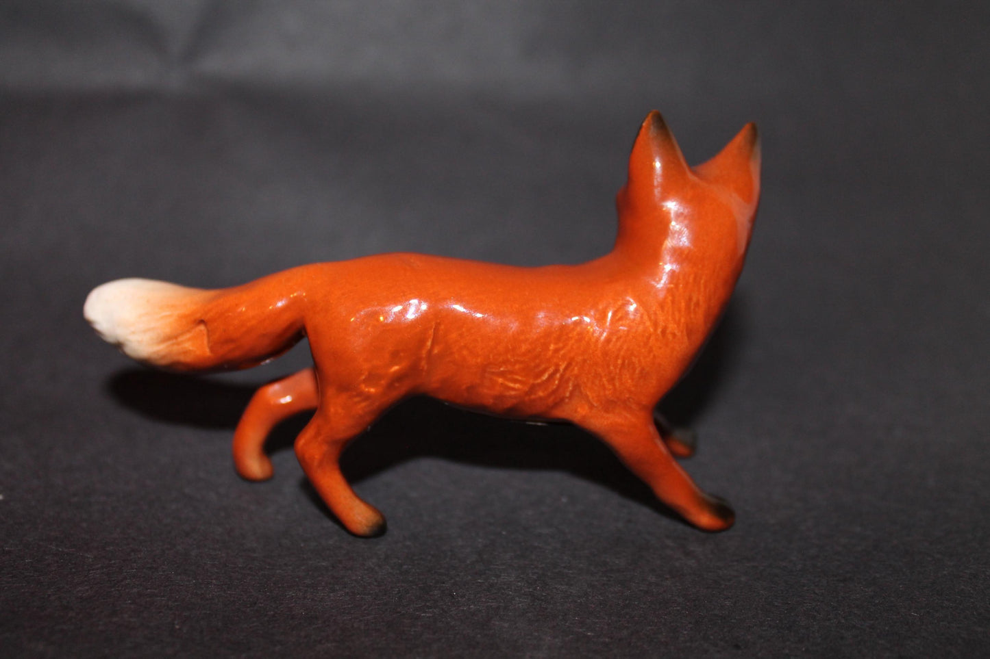 Beswick Fox - Standing No. 1440