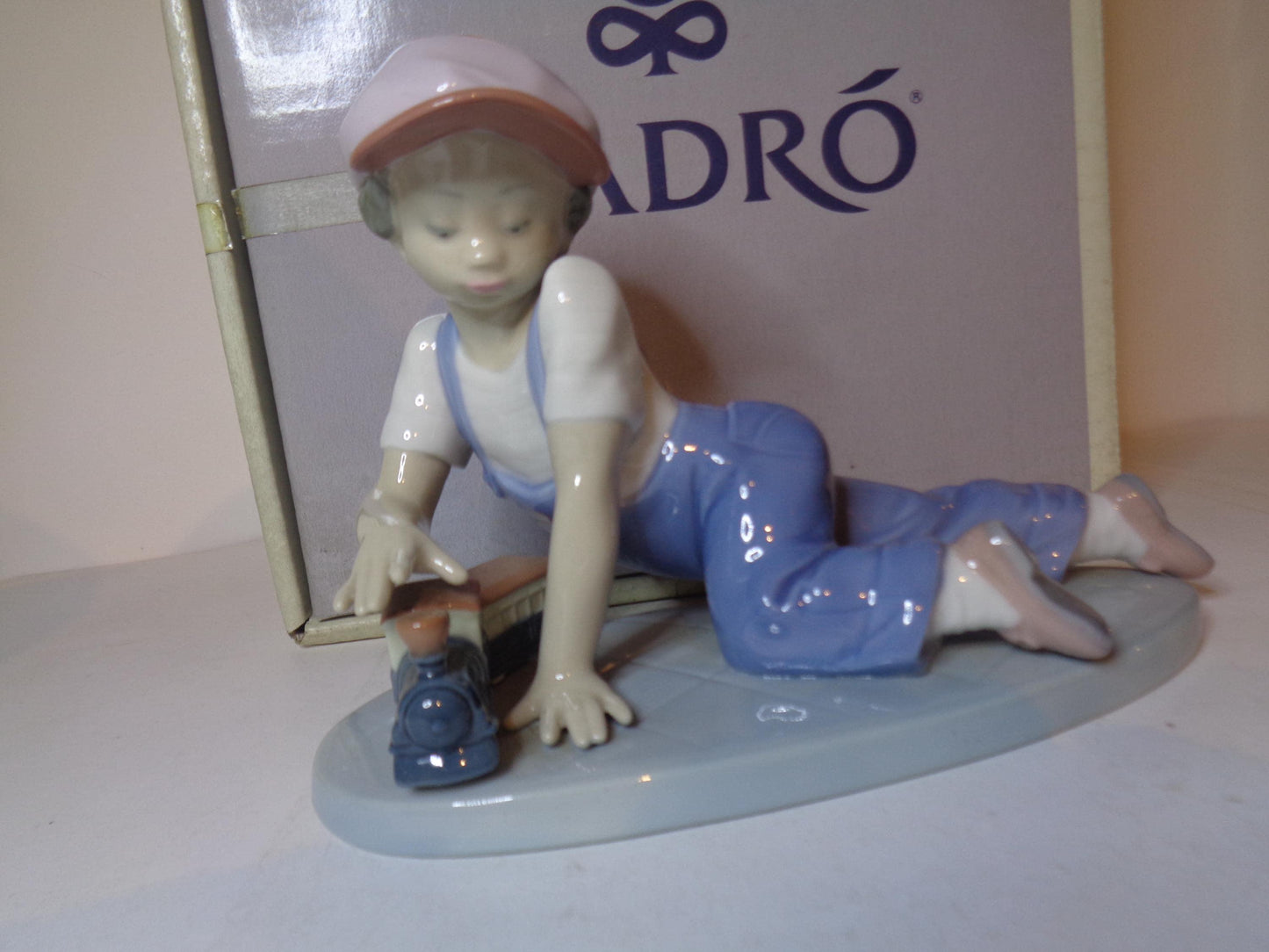 LLadro All Aboard No 7619 Society Piece for 1992