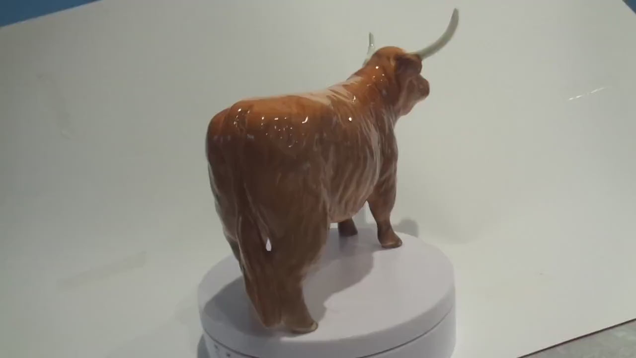 Beswick Highland Cow No 1740