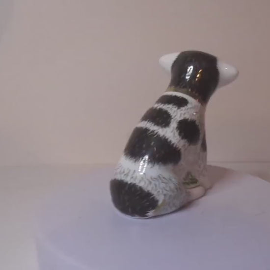 Royal Crown Derby Sitting Puppy Gold Stopper